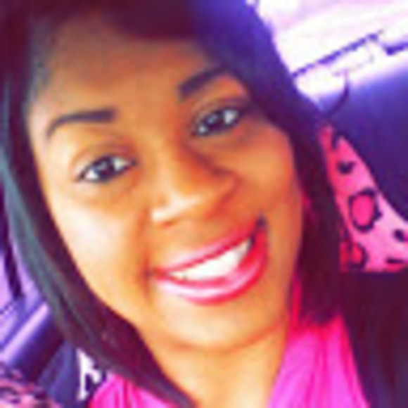 Meet your Posher, Jasmine - Picture 1 of 1